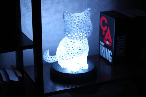 Lampe de table avec variation de couleur Chat Félumi - Éclairage Décoratif branchement USB Imprimé en 3D pour Ambiance Chaleureuse et Unique – Image 7