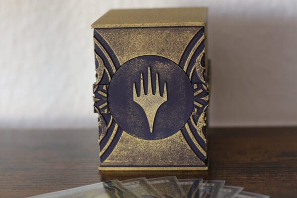 Deckbox Magic: The Gathering - Commander deckbox - Peinte à la Main - Rangement Élégant pour Cartes – Image 6