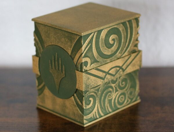 Magic: The Gathering Commander Deck box